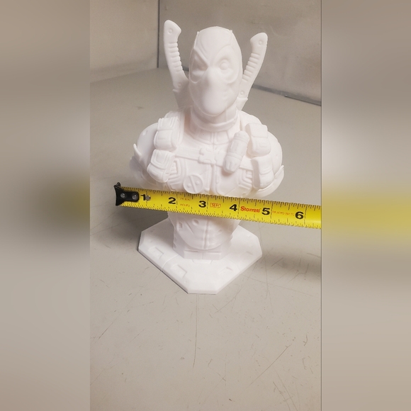 Deadpool 3d printed statue - Picture 7 of 7